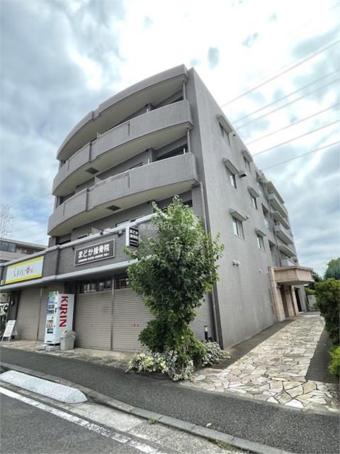 グランデュール仲町台の外観画像