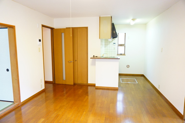 徳重コーポラス0102号室 リビング