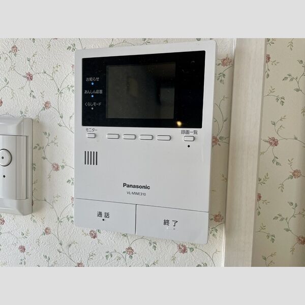 コーラルリーフ303号室 モニター付きインターホン