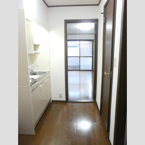 ガーデンハイツ103号室 廊下