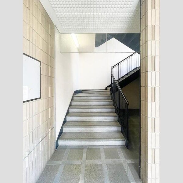 サンシティー四葉 ロビー