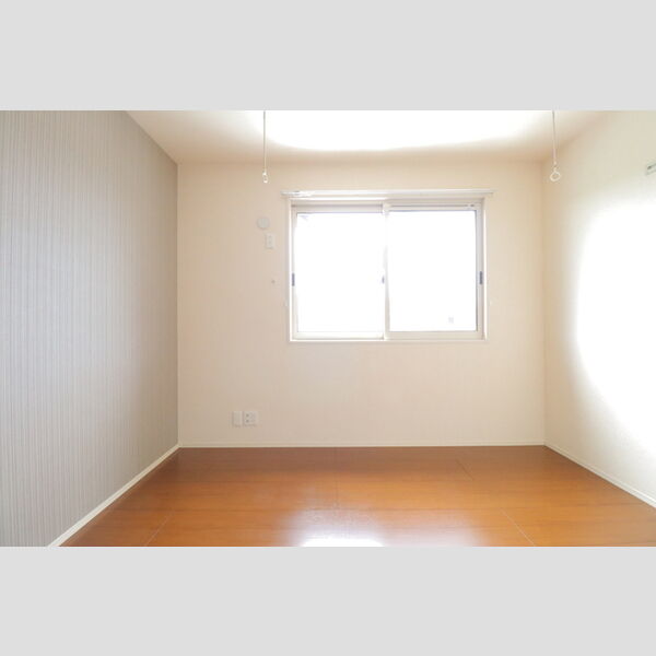 ラ・グラシューズ 洋室