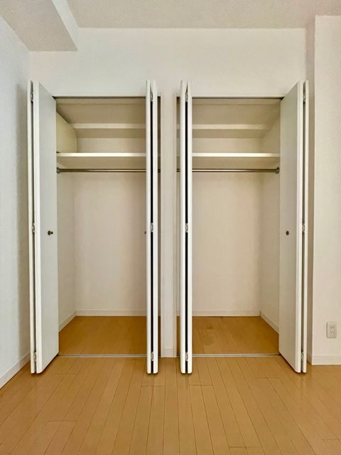 レジディア築地 収納