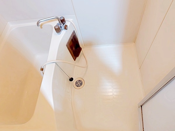 バードヒルズ戸塚Ⅱ106号室 お風呂