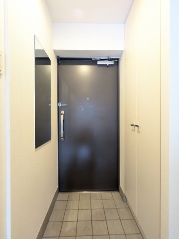 ガーデン荏原中延 玄関