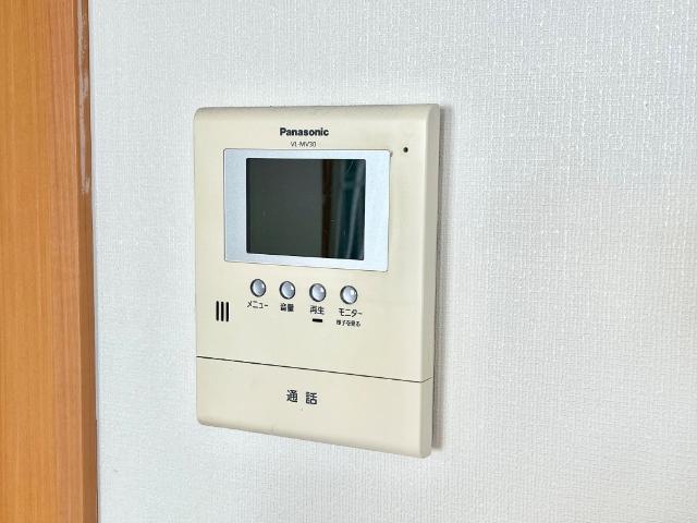 グレイスヒル102号室 カメラ付インターホン