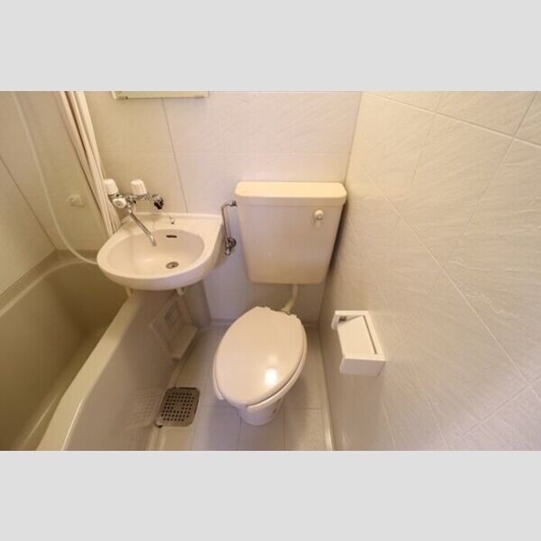 コンフォール小泉212号室 トイレ