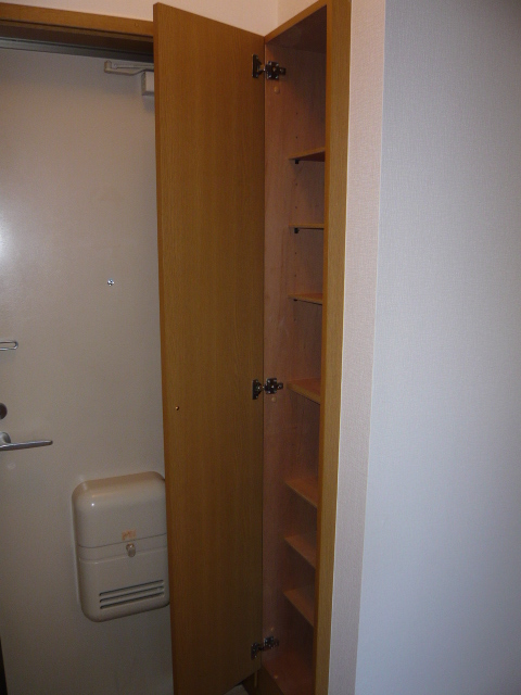 ファイン赤堤 下駄箱