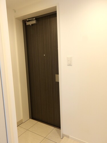 プレセダン板橋本町 玄関　※同タイプ別部屋2025年11月新築未入居時撮影