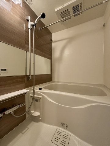 エルファーロ駒沢公園Ⅰ0202号室 お風呂