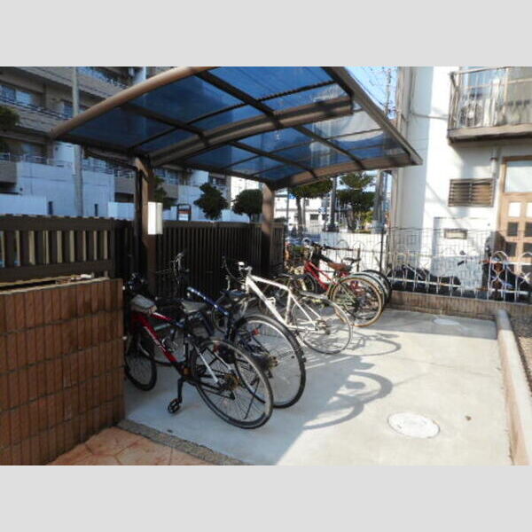 Wine terrace(ワインテラス)202号室 駐輪場