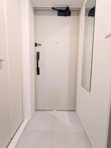 ソラシアレジデンス学芸大学Ⅱ0107号室 玄関