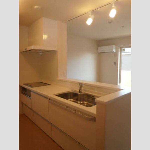 ポッソ ヴィラージュ　Ⅱ305号室 キッチン