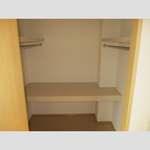 レグルス105号室 105