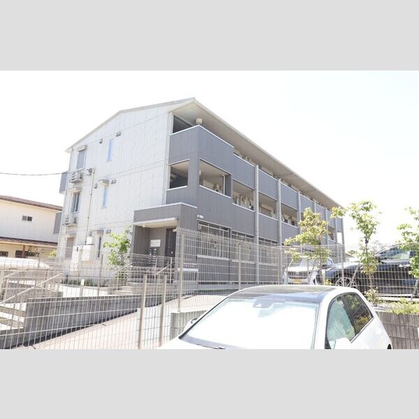 ソフィアさつき201号室 建物外観