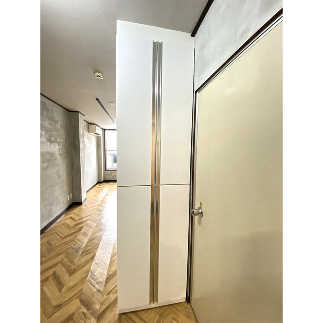 関根ビル シューズボックス