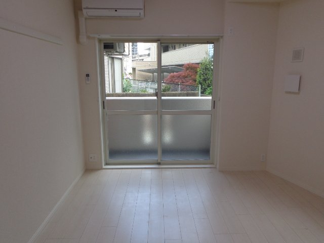 オネスティ桜ヶ丘 洋室