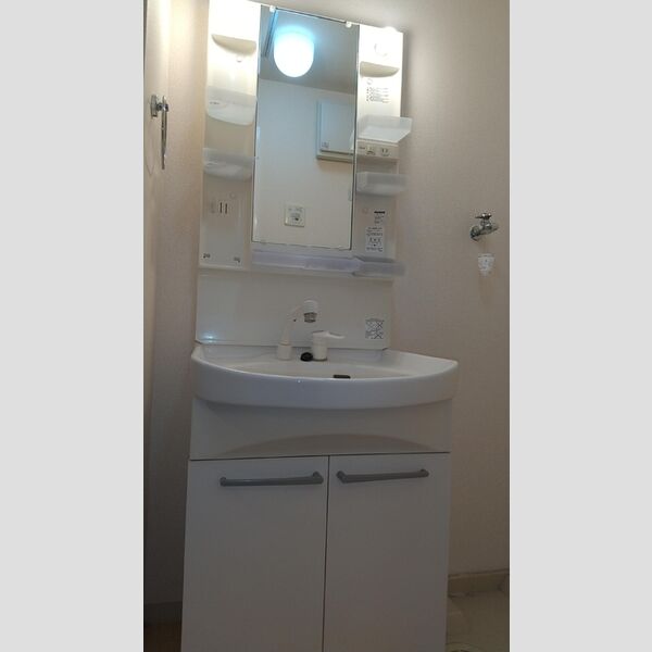 alba 洗髪洗面化粧台