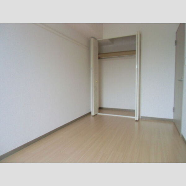 ラフィネ小倉113号室 113(洋室)