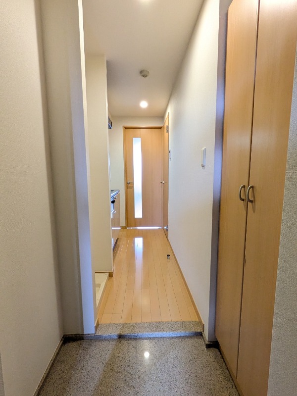 レジディア島津山10階 玄関