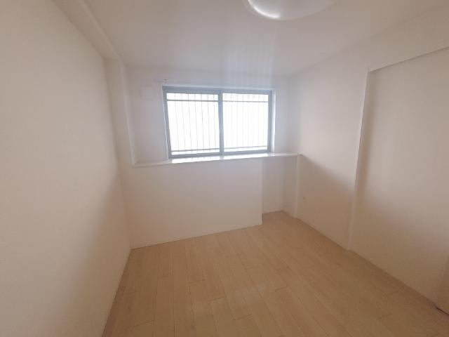 ファーストプラザ・西大宮 洋室