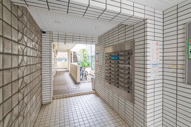 ベルサイユ大森3階 エントランス