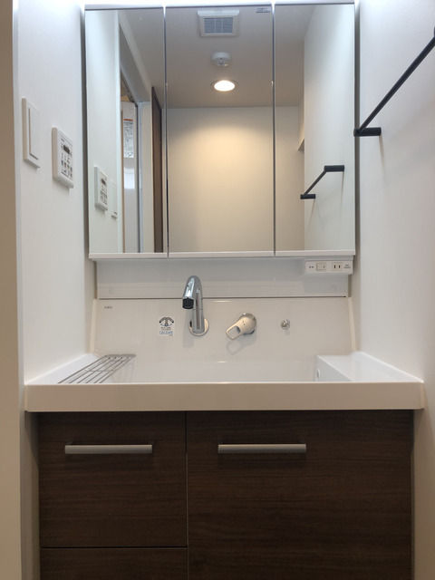 ＶＯＲＴ深沢ｒｅｓｉｄｅｎｃｅ0201号室 洗面