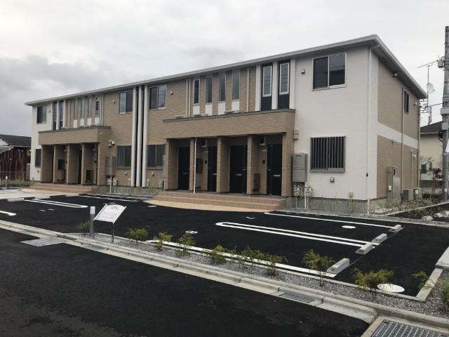 パールコート上和田 外観写真（昼）