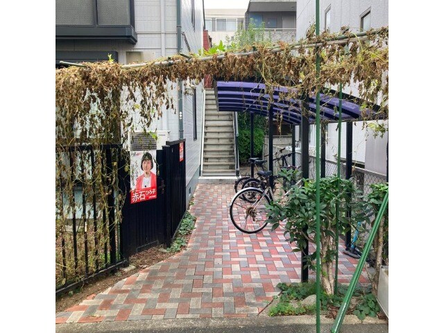 エスパシオ102号室 エントランス