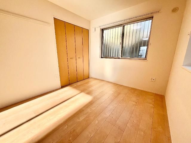 ルミエール 洋室