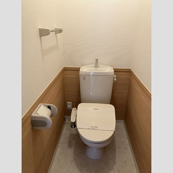 グランモア202号室 温水洗浄暖房便座