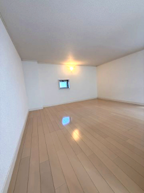 リーヴェルポート横浜PARK 内観