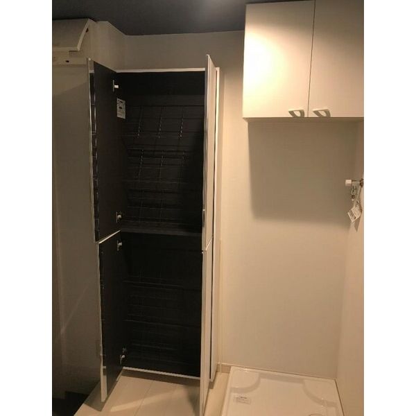 エーデル横浜戸部 玄関