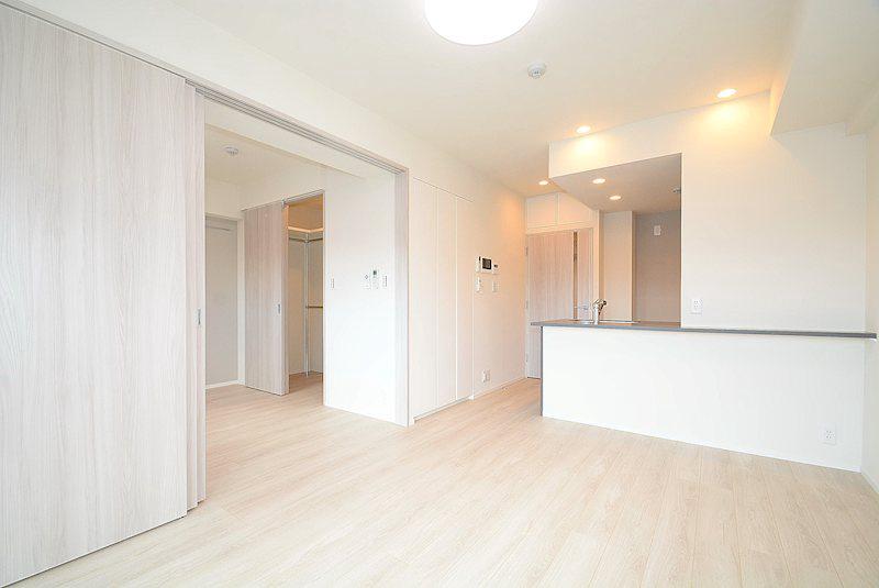 グランドコンシェルジュ練馬中村橋アジールコート1階 リビング