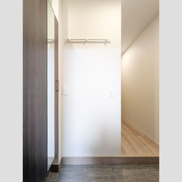 リエージュ 玄関