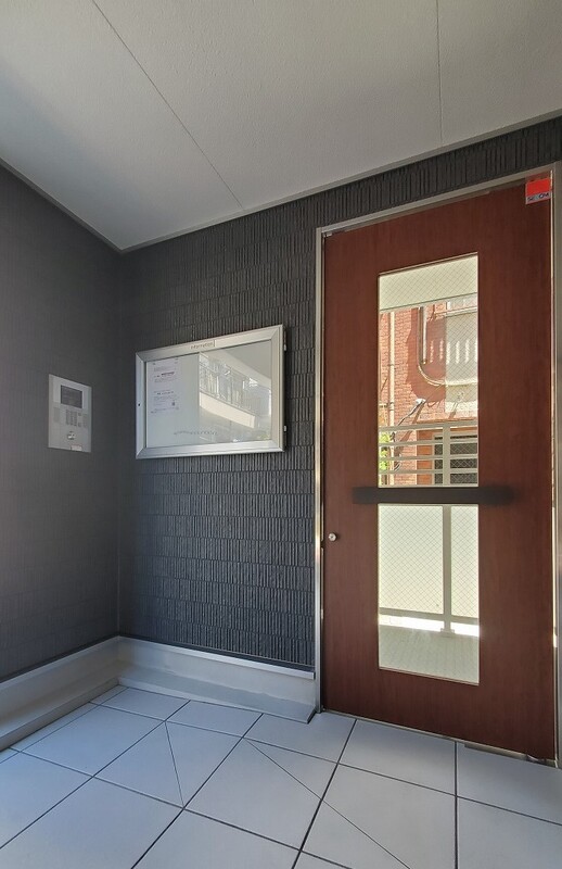 リブリ・三軒茶屋2階 エントランス