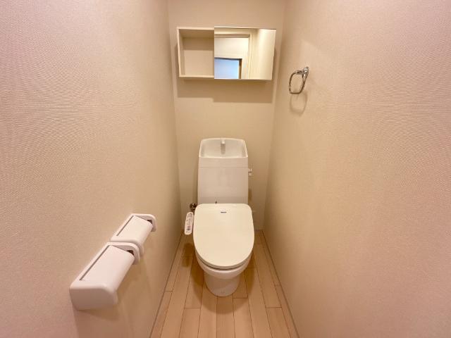 リノナル202号室 トイレ