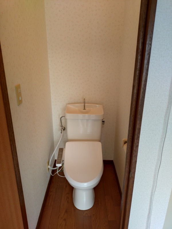 メゾンシルエラ トイレ