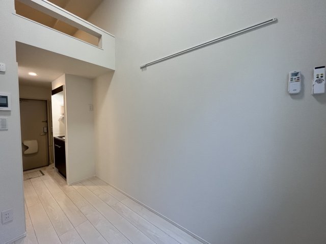 ハーモニーテラス上中里0107号室 リビング