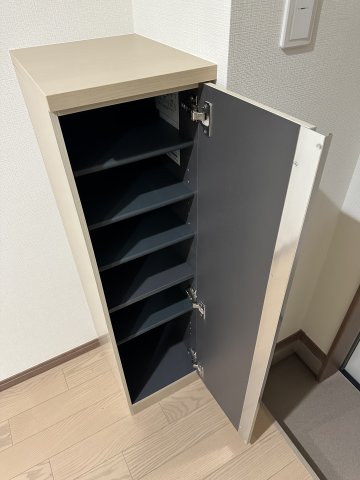 メゾン・ド・ショコラ102号室 玄関