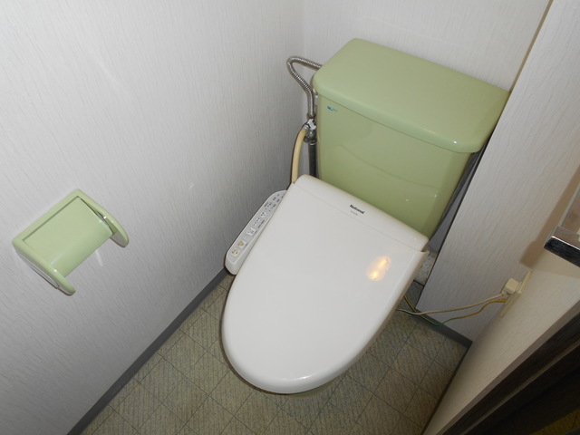 鵜野森グリーンヒルズA403号室 トイレ