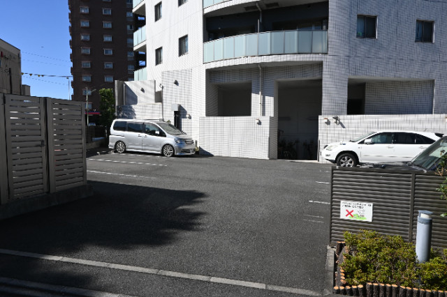スカイプラザⅡ8階 駐車場