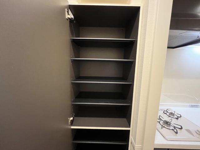 a l’aise （ア　レーズ）102号室 下駄箱