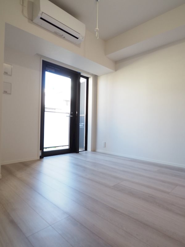 ドゥーエ日暮里3階 寝室