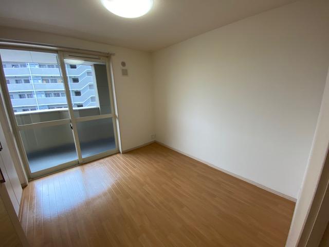 メープルコート 洋室