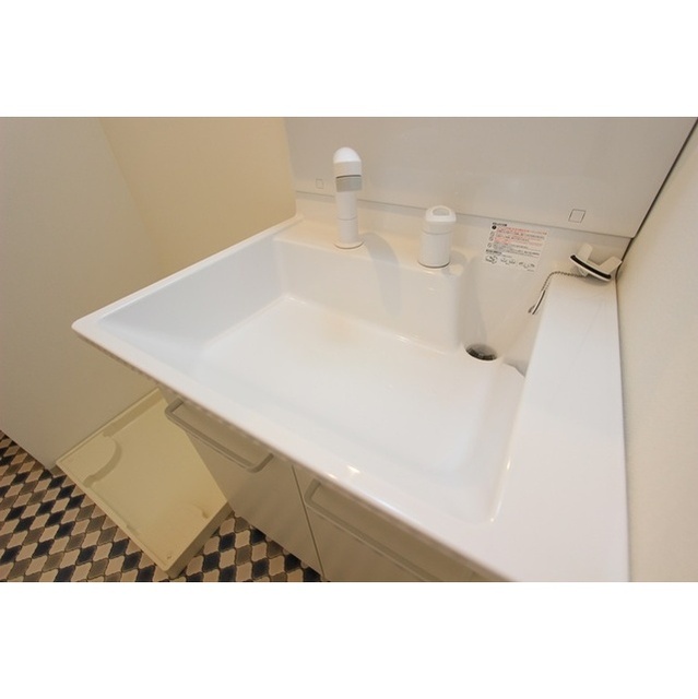 ＣＡＳＣＡＤＥ　ＳＨＩＮＭＡＣＨＩ101号室 シャンプードレッサー