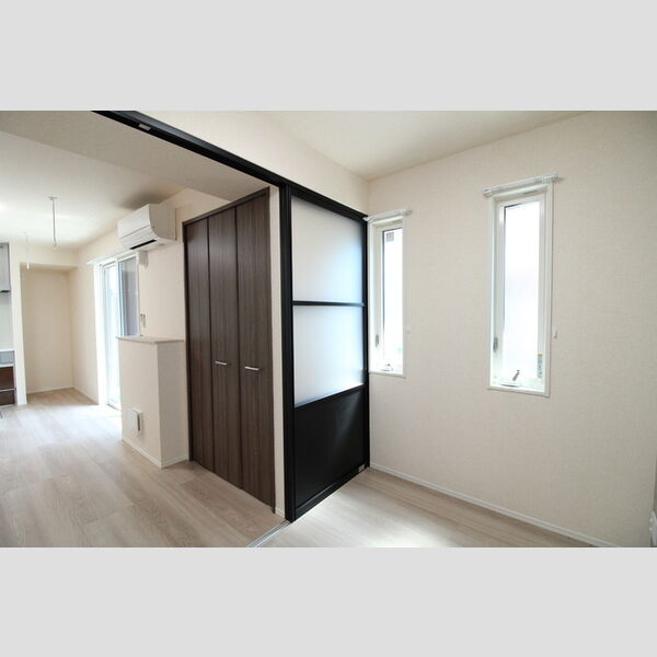 プログレンス能見台　B棟103号室 洋室