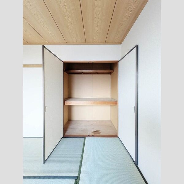 ブライトンパーク303号室 押入れ