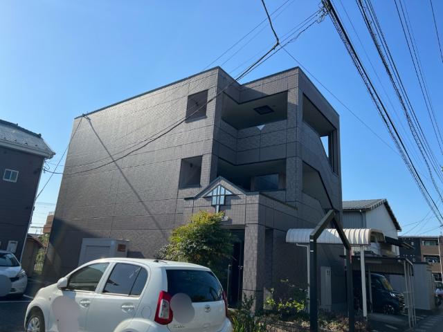 リバーシティ石塚 外観写真（昼）