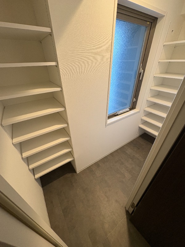 Daiwaグレイスメゾン二子玉川3階 シューズインクローゼット※写真201